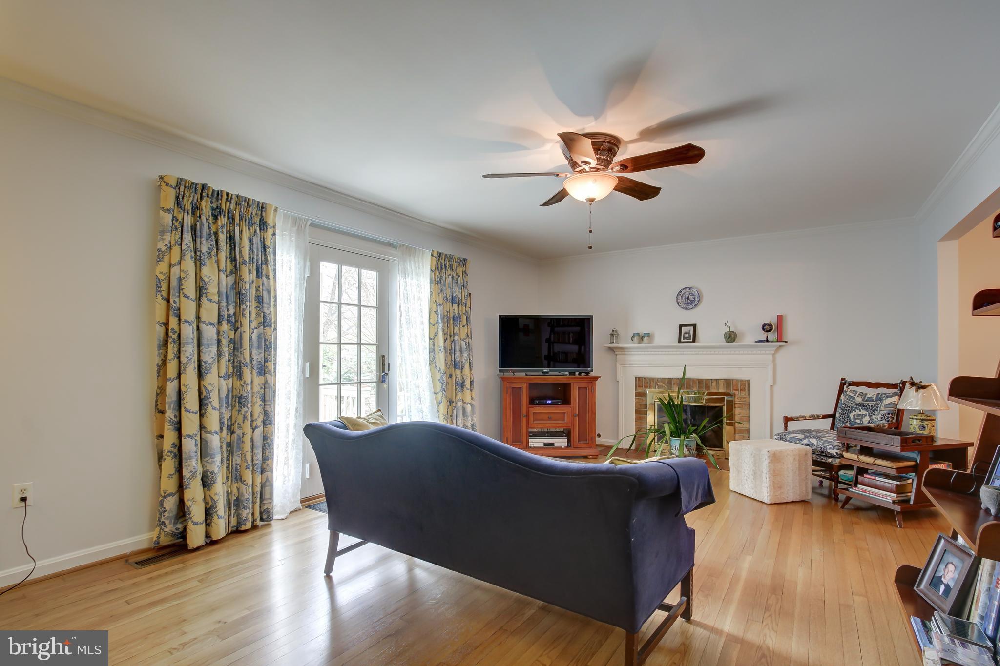 1746 Chain Bridge Road McLean, VA 22102 - Photo 14 of 35