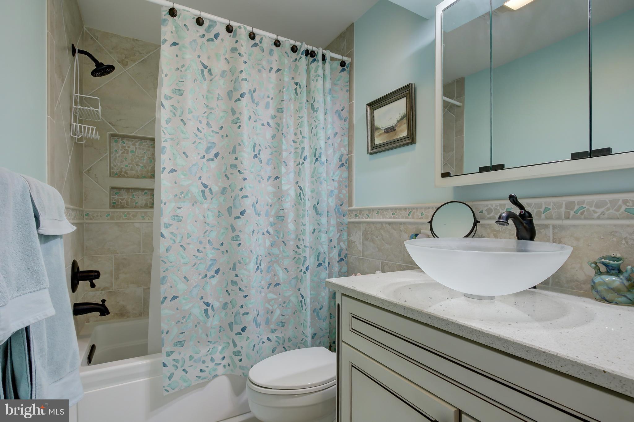 1746 Chain Bridge Road McLean, VA 22102 - Photo 19 of 35