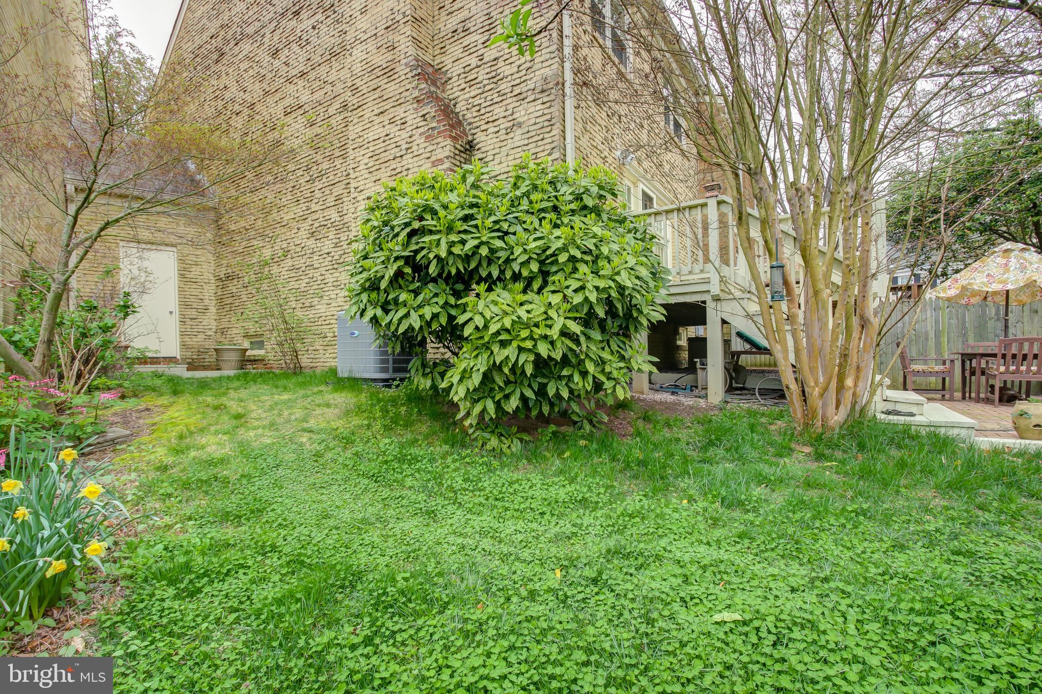 1746 Chain Bridge Road McLean, VA 22102 - Photo 31 of 35