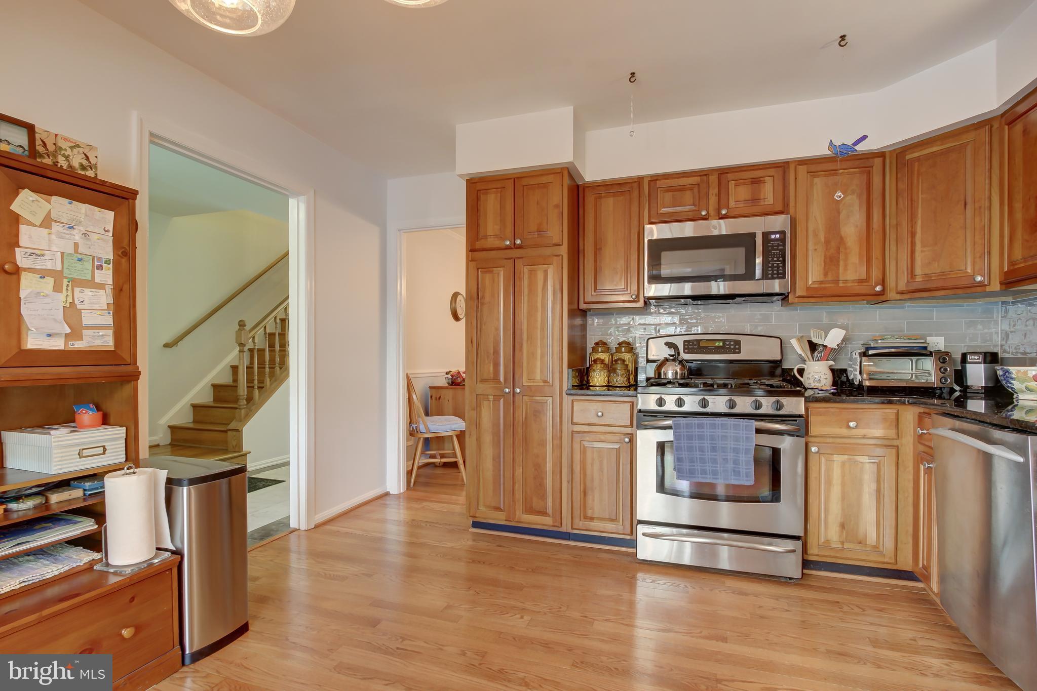 1746 Chain Bridge Road McLean, VA 22102 - Photo 8 of 35