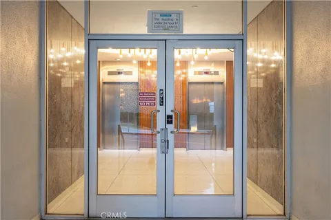 $879,999 | 1155 North Brand Boulevard, Unit 704, Glendale, CA 91202