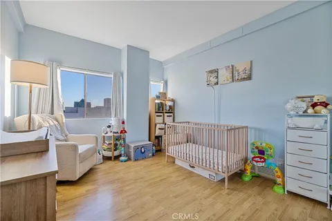 $819,999 | 1155 North Brand Boulevard, Unit 704, Glendale, CA 91202