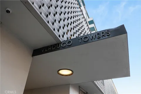 $819,999 | 1155 North Brand Boulevard, Unit 704, Glendale, CA 91202