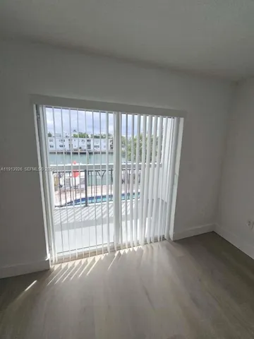 $2,650 | 8101 Crespi Boulevard, Unit 204, Miami Beach, FL 33141