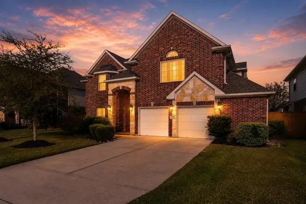 $595,000 | 1312 Altavilla Lane, League City, TX 77573