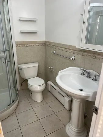 $2,195 | 1408 5th Street, Unit 3, North Bergen, NJ 07047
