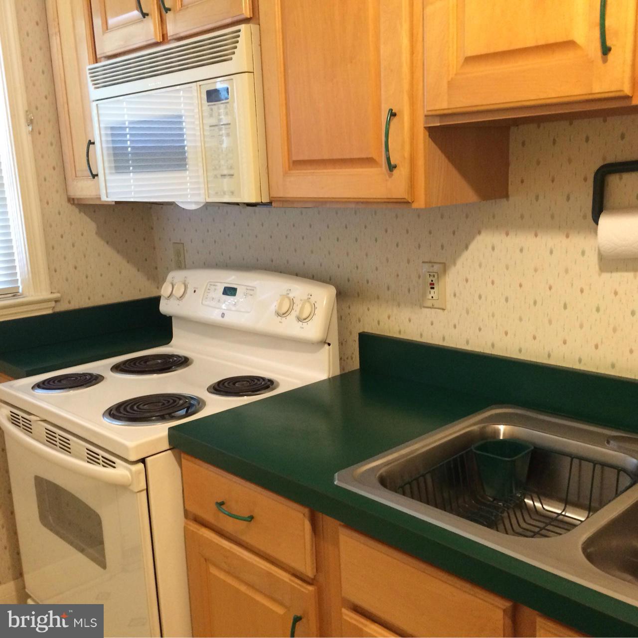 4445 Pall Mall Road Baltimore, MD 21215 - Photo 11 of 21 Kitchen