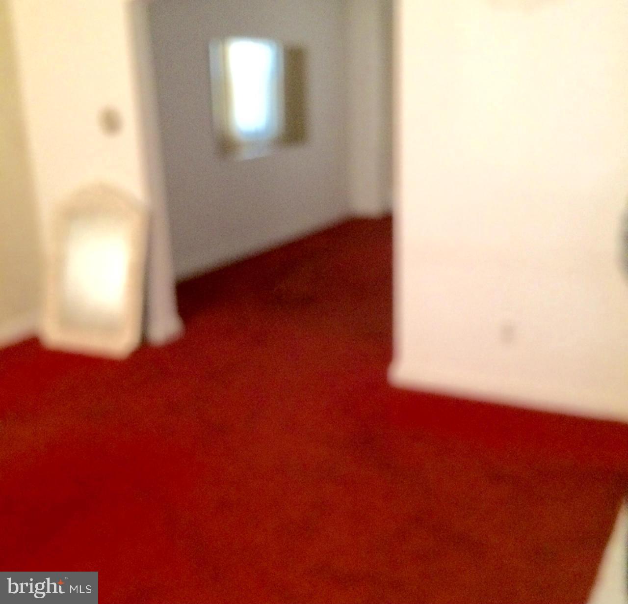 4445 Pall Mall Road Baltimore, MD 21215 - Photo 4 of 21 Living Room