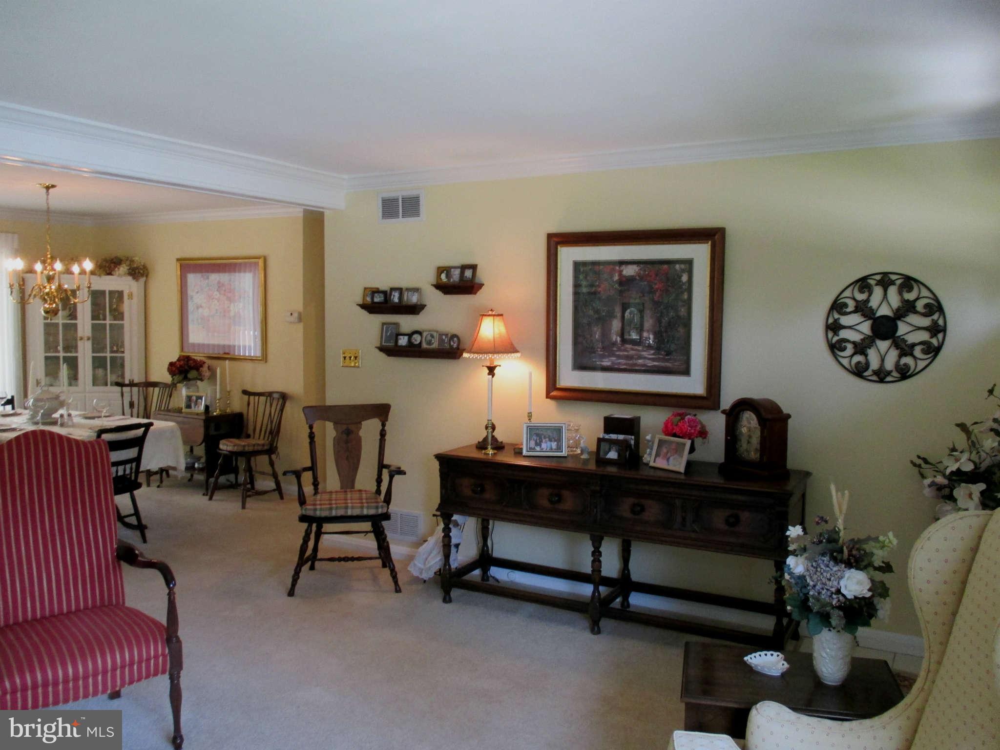 309 Galway Road Lutherville-Timonium, MD 21093 - Photo 5 of 28 Living Room