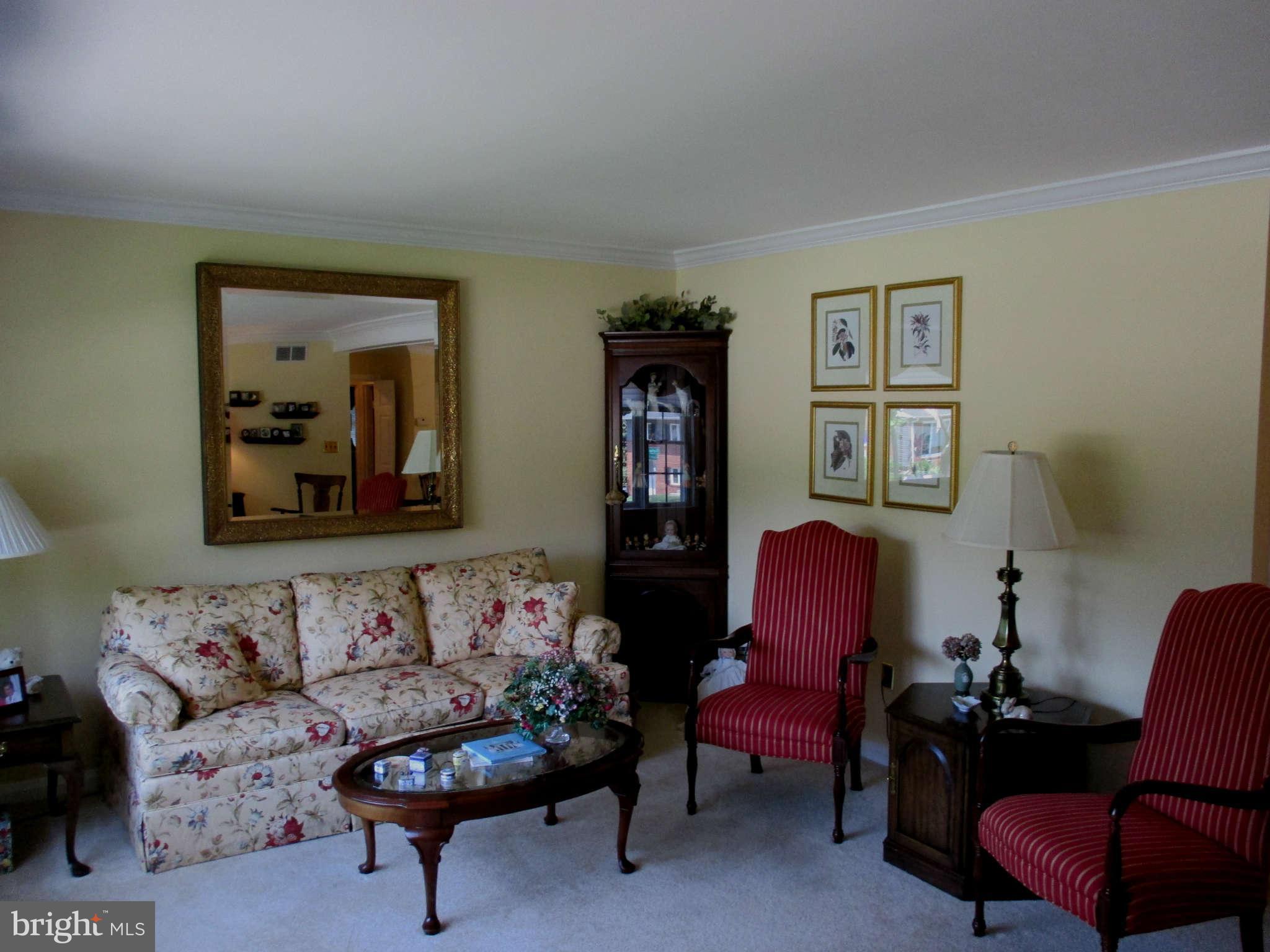 309 Galway Road Lutherville-Timonium, MD 21093 - Photo 7 of 28 Living Room