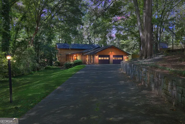 a house view with garden space