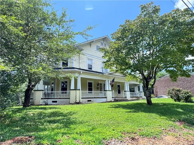 $388,500 | 639 Elk Spur Street, Elkin, NC 28621