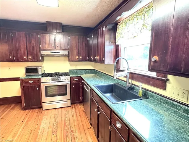 $388,500 | 639 Elk Spur Street, Elkin, NC 28621