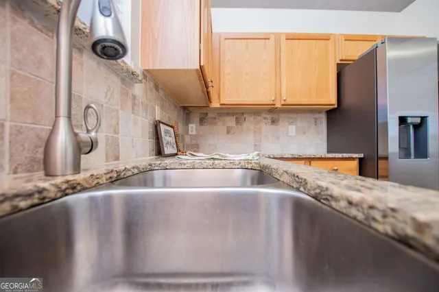 $319,900 | 226 Hampton Oaks Circle, Villa Rica, GA 30180