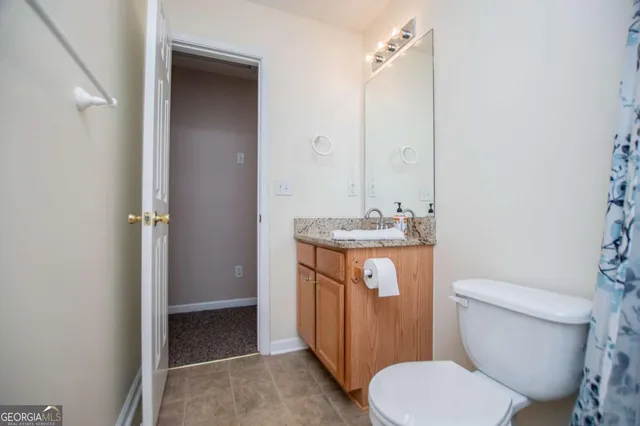 $319,900 | 226 Hampton Oaks Circle, Villa Rica, GA 30180