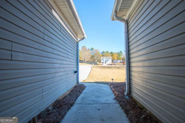 $319,900 | 226 Hampton Oaks Circle, Villa Rica, GA 30180