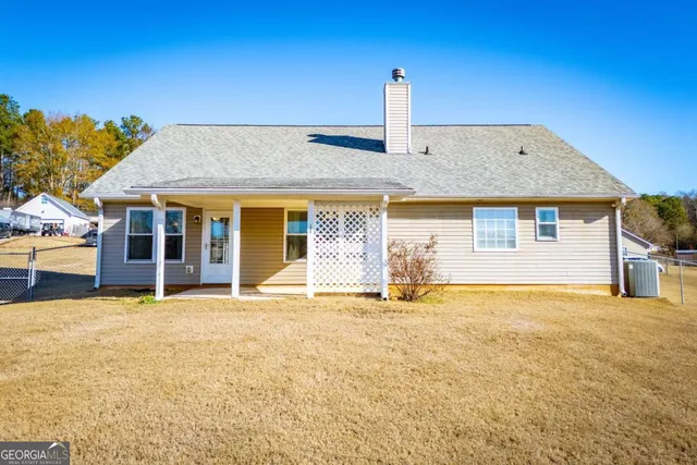 $319,900 | 226 Hampton Oaks Circle, Villa Rica, GA 30180