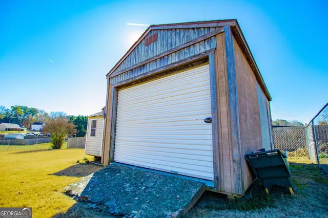 $319,900 | 226 Hampton Oaks Circle, Villa Rica, GA 30180