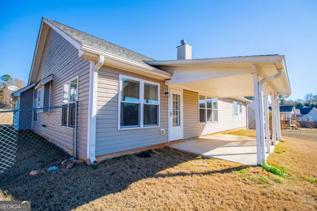 $319,900 | 226 Hampton Oaks Circle, Villa Rica, GA 30180