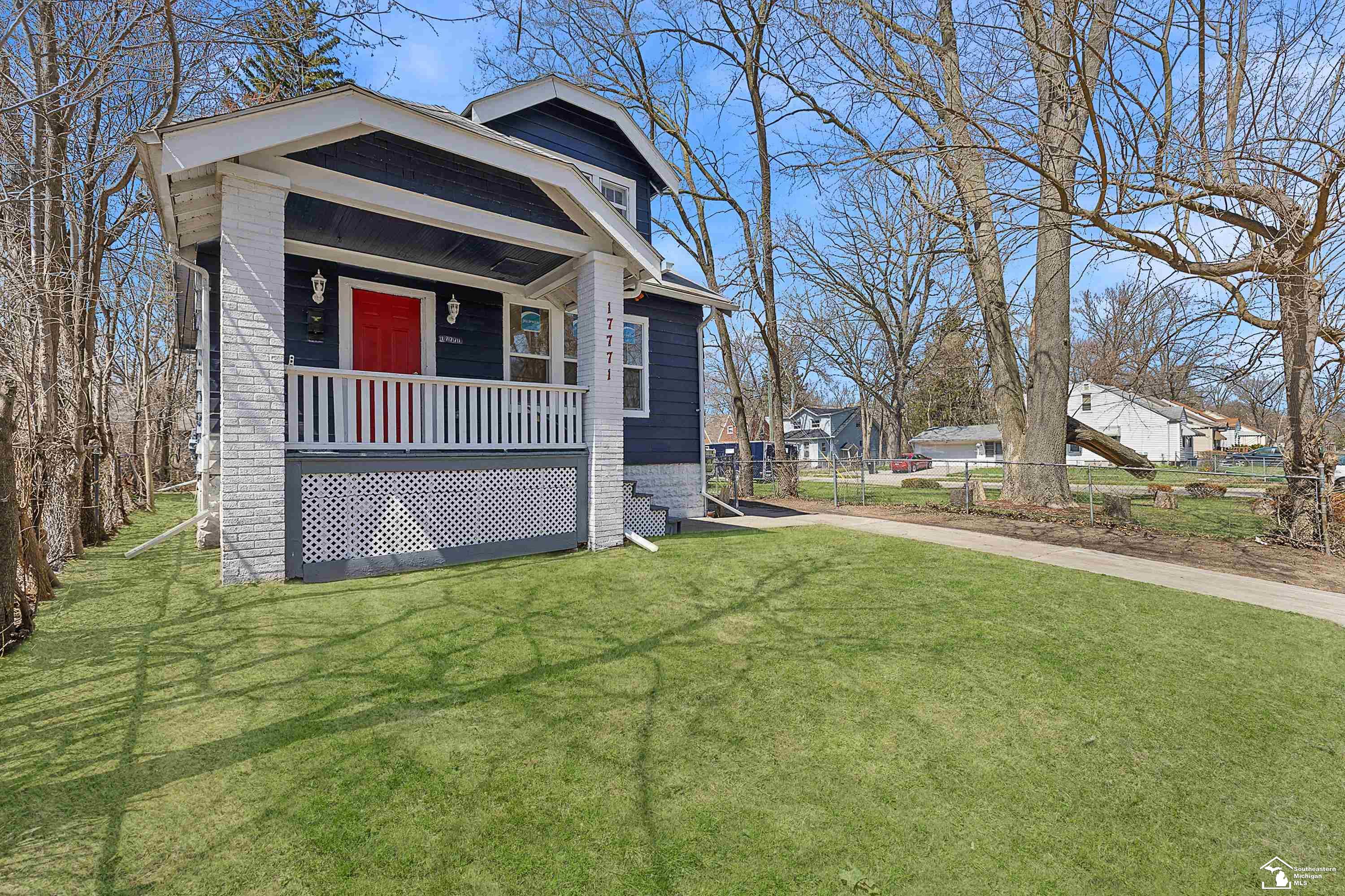 17771 Trinity Street Detroit, MI 48219 - Photo 2 of 26 50105684-1.JPG
