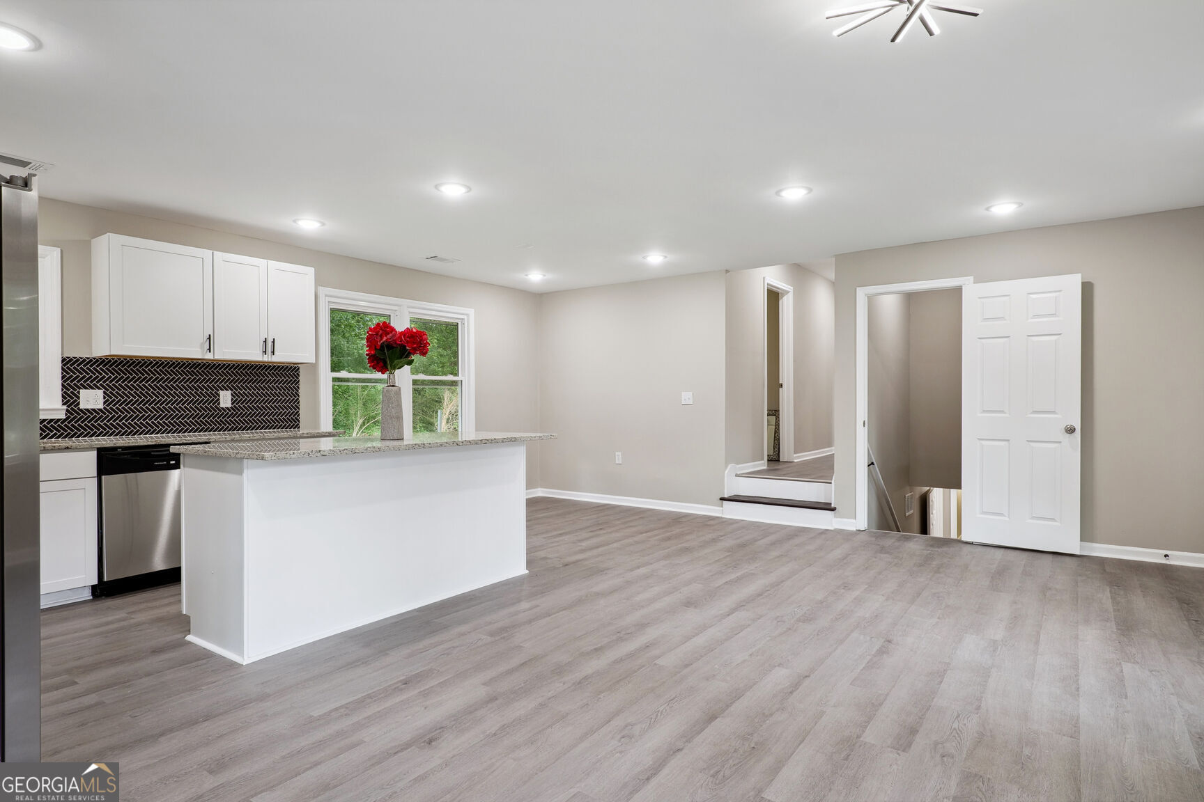 3583 Steinhauer Road Marietta, GA 30066 - Photo 5 of 24