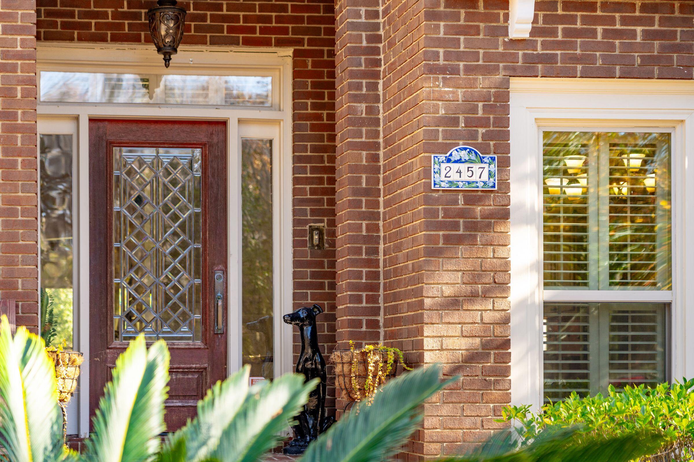 2457 Vaucluse Road Charleston, SC 29414 - Photo 16 of 76 2457VaucluseRd-KeenEyeMarketing-005