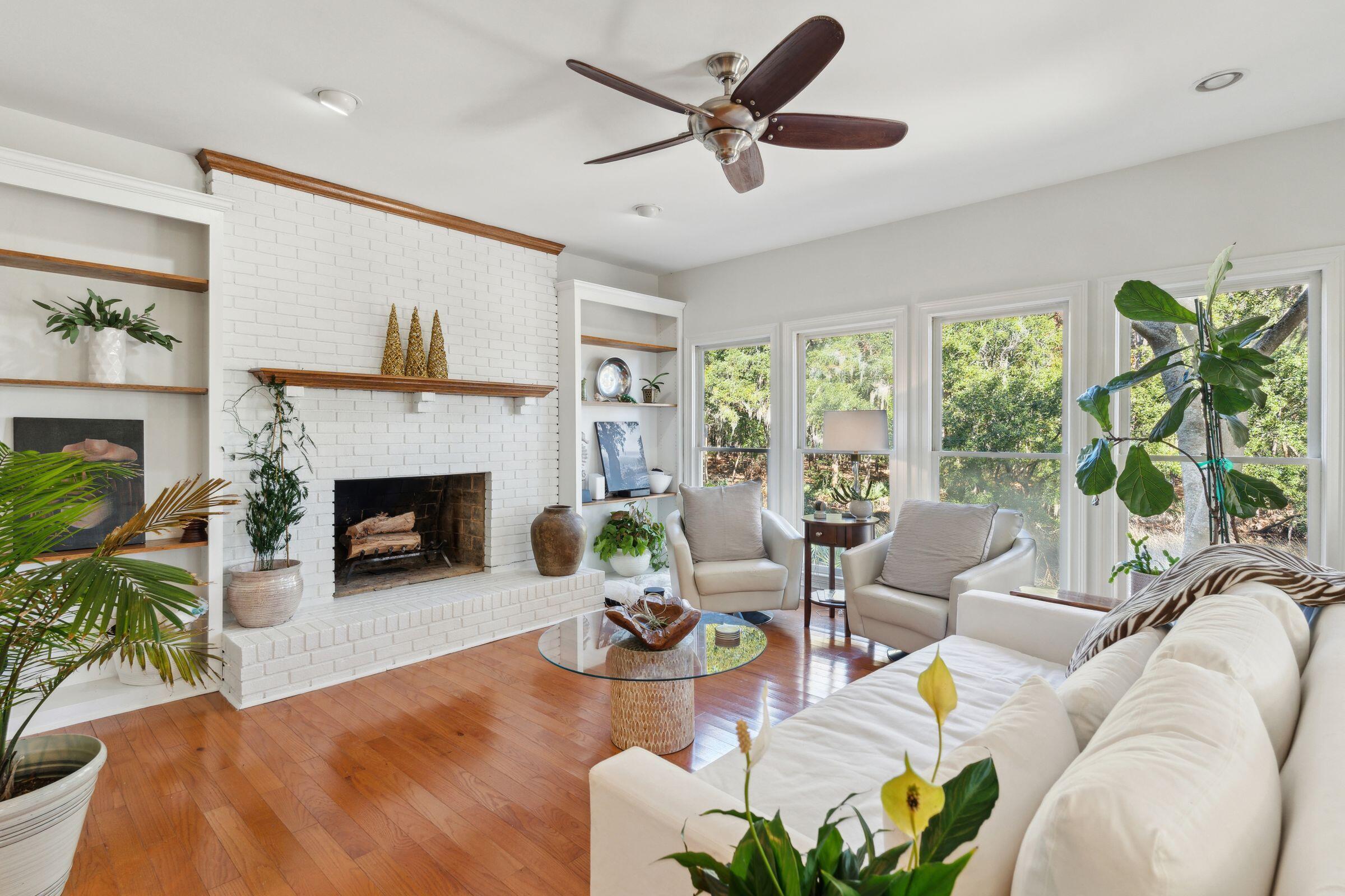 2457 Vaucluse Road Charleston, SC 29414 - Photo 4 of 76 2457VaucluseRd-KeenEyeMarketing-015