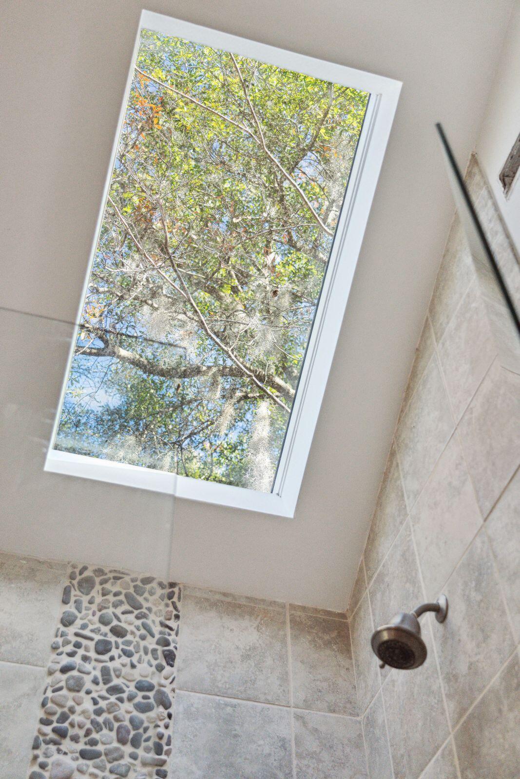 2457 Vaucluse Road Charleston, SC 29414 - Photo 42 of 76 2457VaucluseRd-KeenEyeMarketing-043