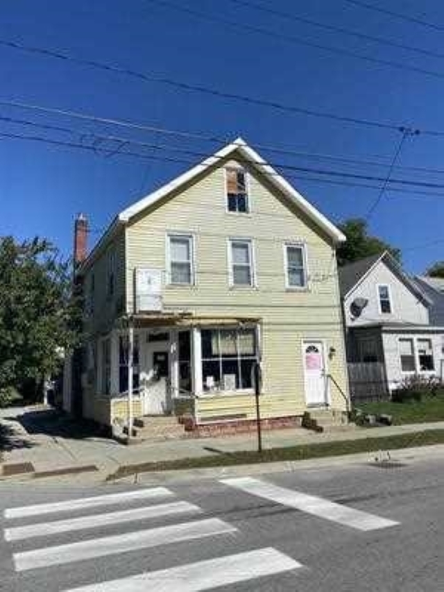137 Library Avenue Rutland, VT 05701 - Photo 1 of 13