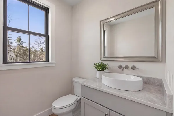 $1,399,900 | 8 Carmel Road, Pelham, NH 03076