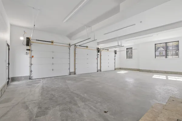 $1,399,900 | 8 Carmel Road, Pelham, NH 03076