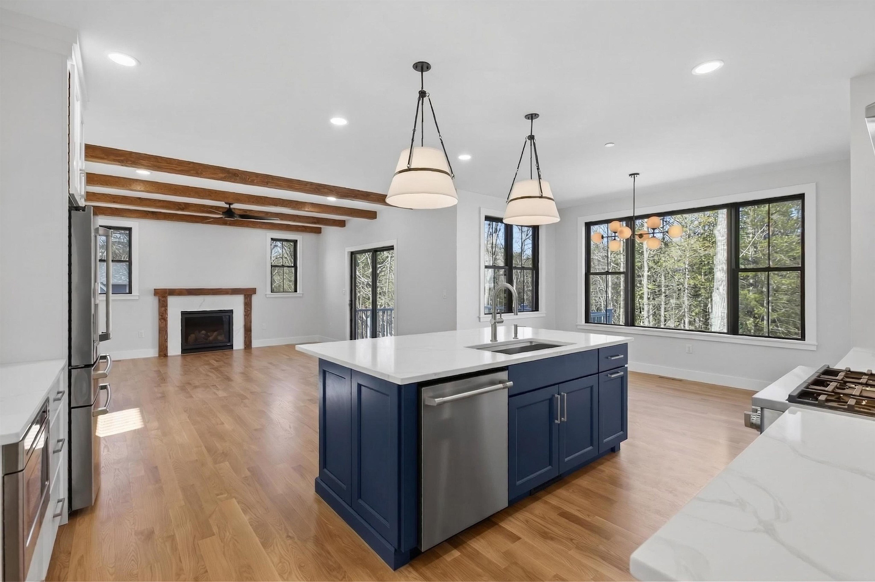 8 Carmel Road Pelham, NH 03076 - Photo 7 of 53