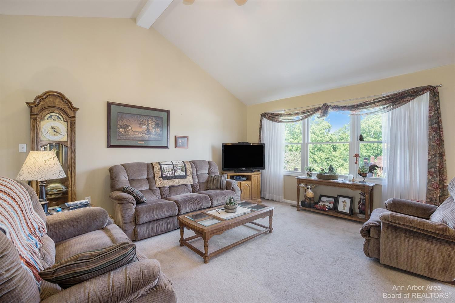 12444 Lawrence Road Brooklyn, MI 49230 - Photo 3 of 53 Photo 3