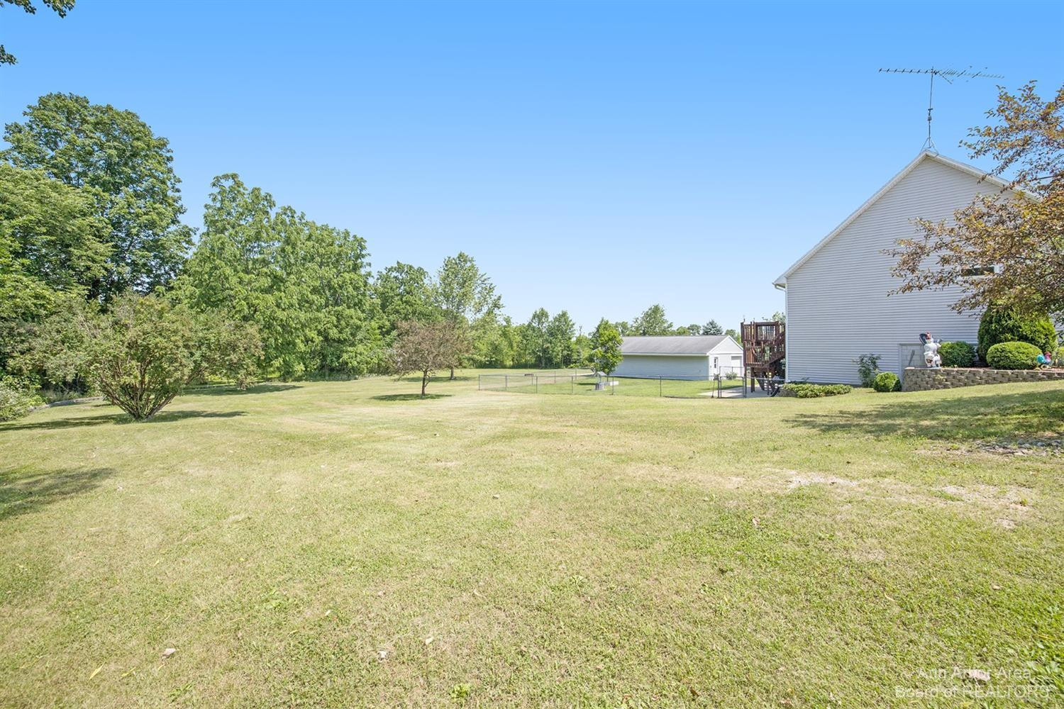 12444 Lawrence Road Brooklyn, MI 49230 - Photo 45 of 53 Photo 45