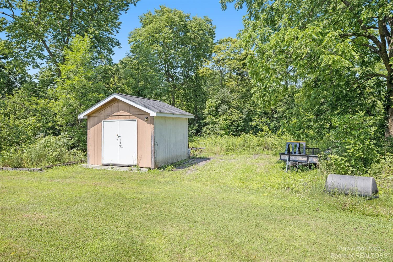 12444 Lawrence Road Brooklyn, MI 49230 - Photo 47 of 53 Photo 47