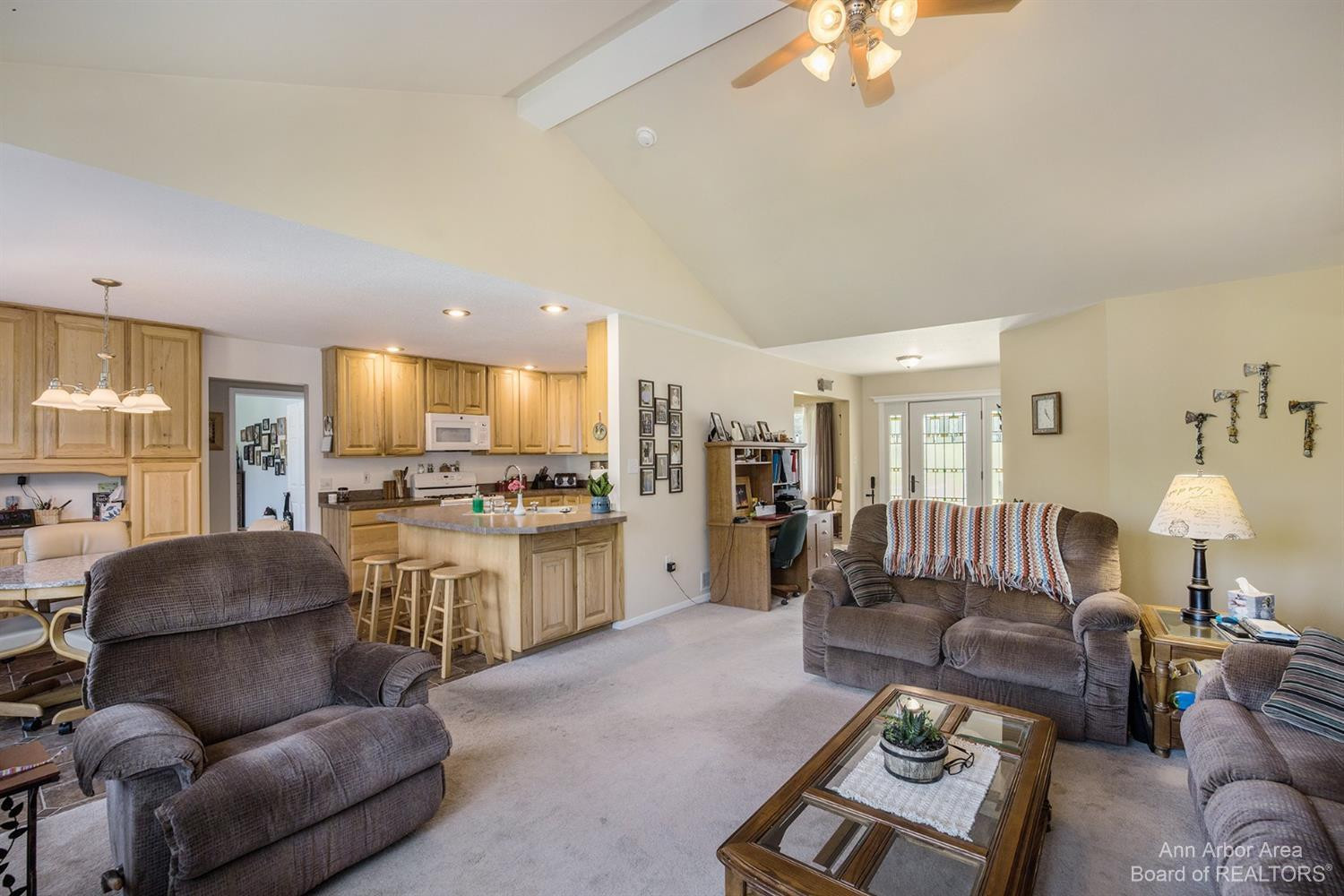 12444 Lawrence Road Brooklyn, MI 49230 - Photo 5 of 53 Photo 5