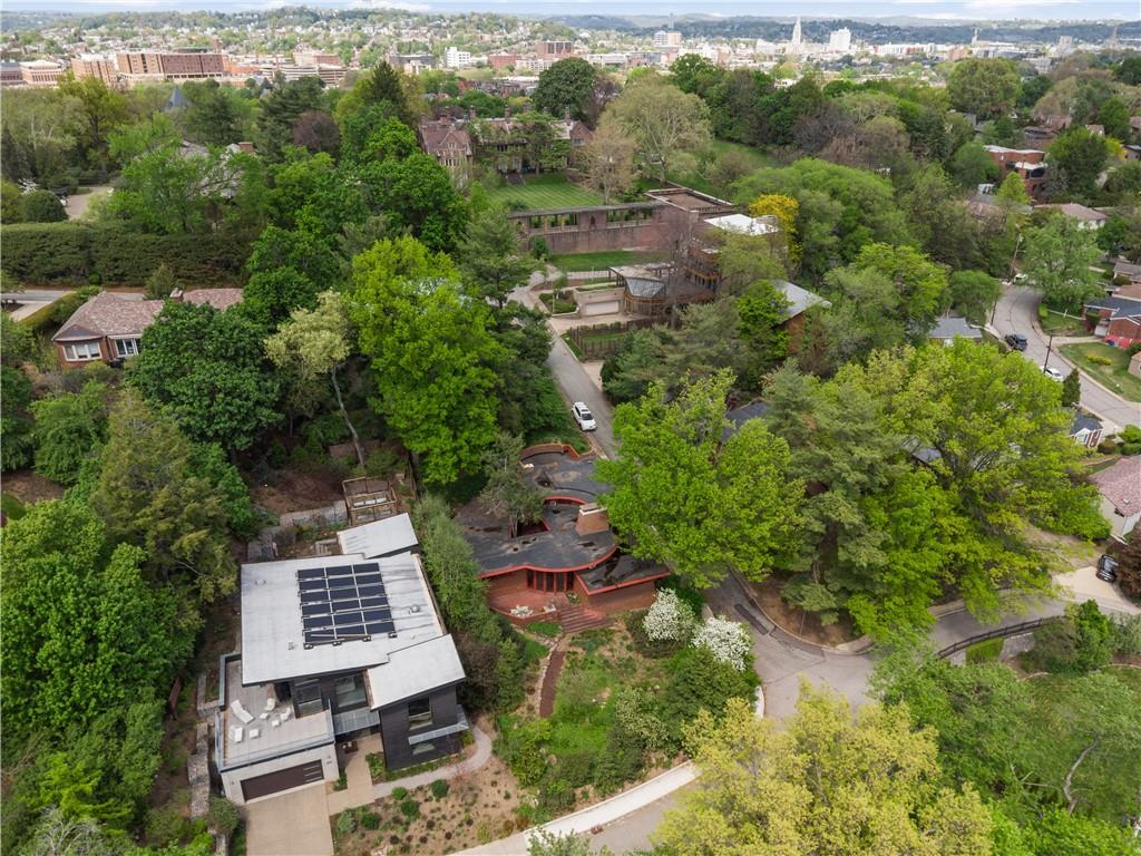 5139 Penton Road Pittsburgh, PA 15213 - Photo 30 of 32 an aerial view of a house with a yard
