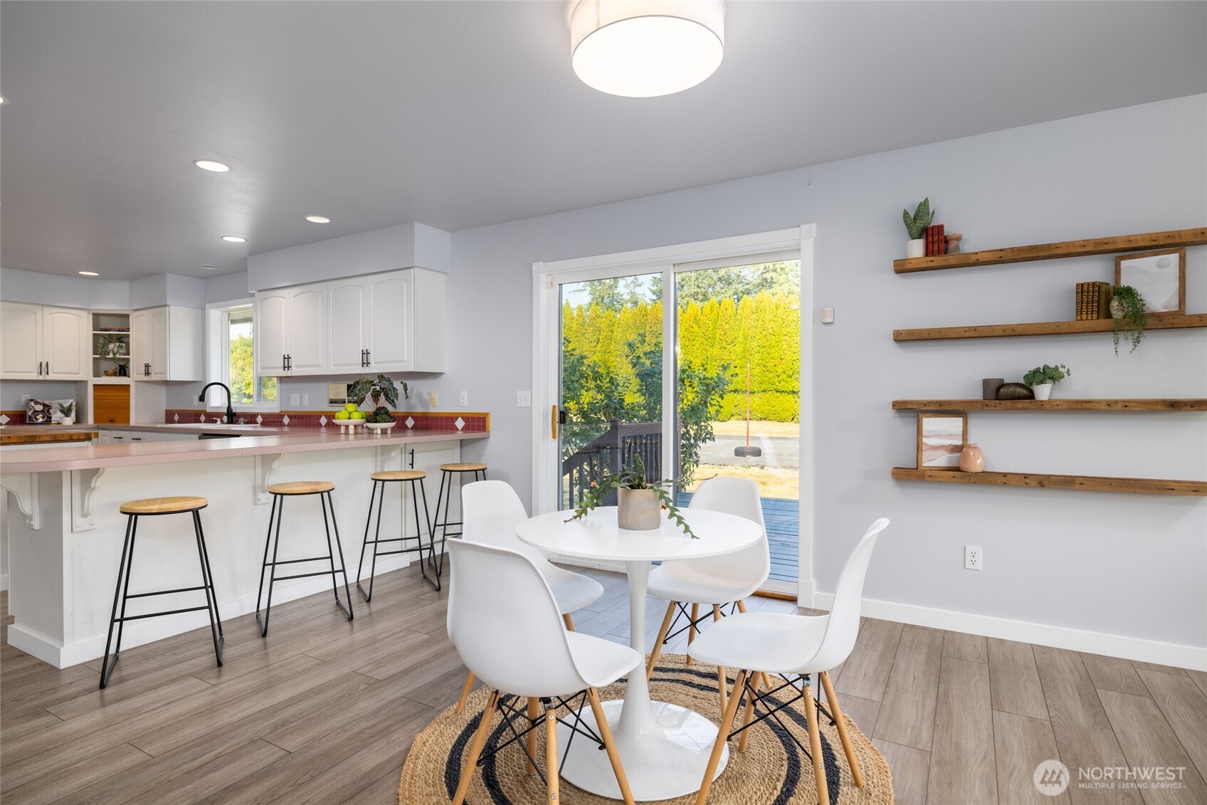 11169 Walker Road Mount Vernon, WA 98273 - Photo 16 of 40 Gallery Image 16