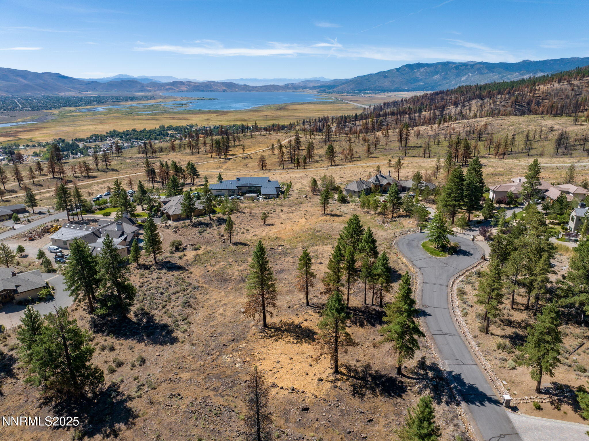 485 Mt Mahogany Court Reno, NV 89511 - Photo 4 of 28 a view of a city