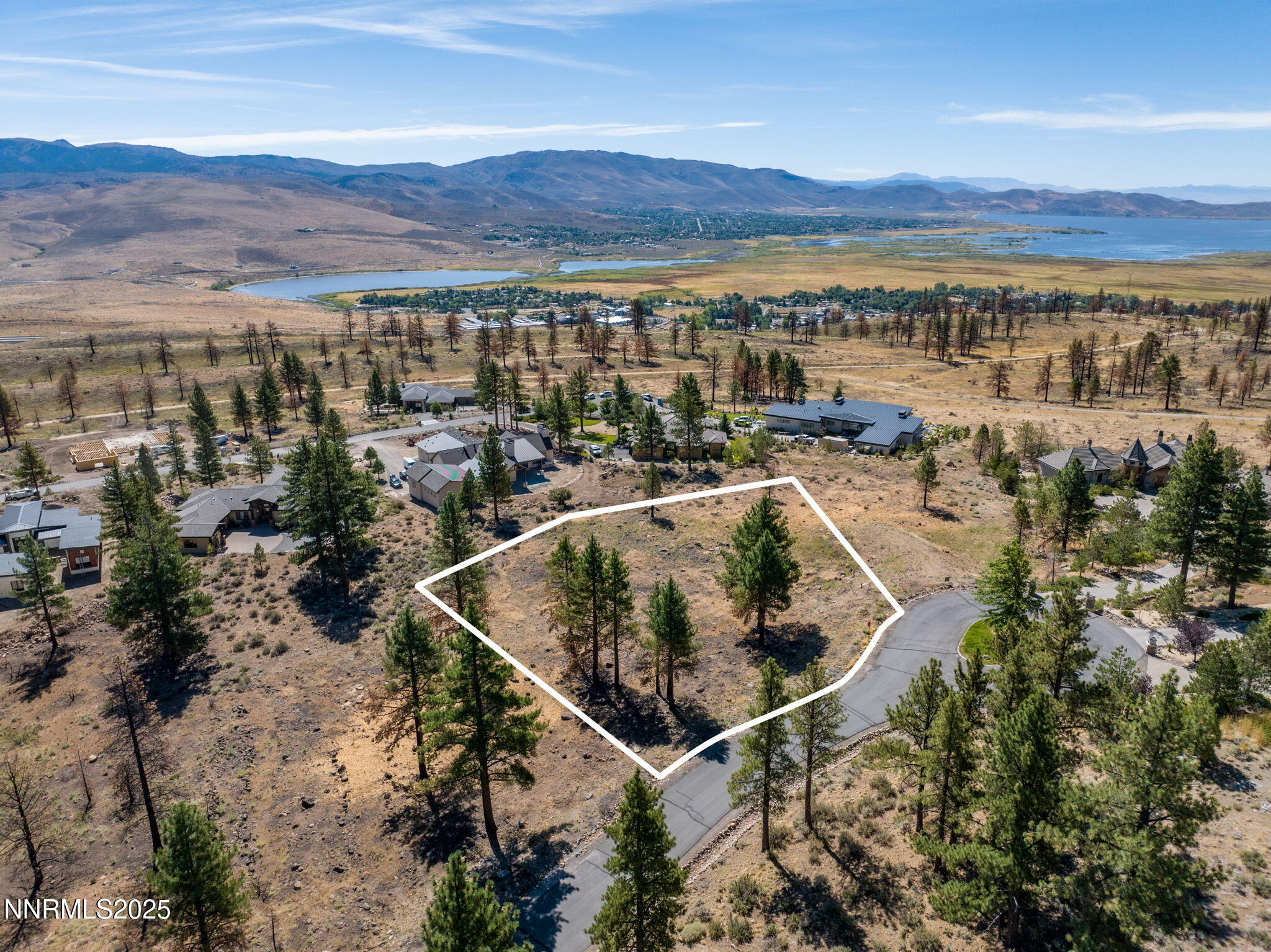 485 Mt Mahogany Court Reno, NV 89511 - Photo 8 of 28 a view of a city