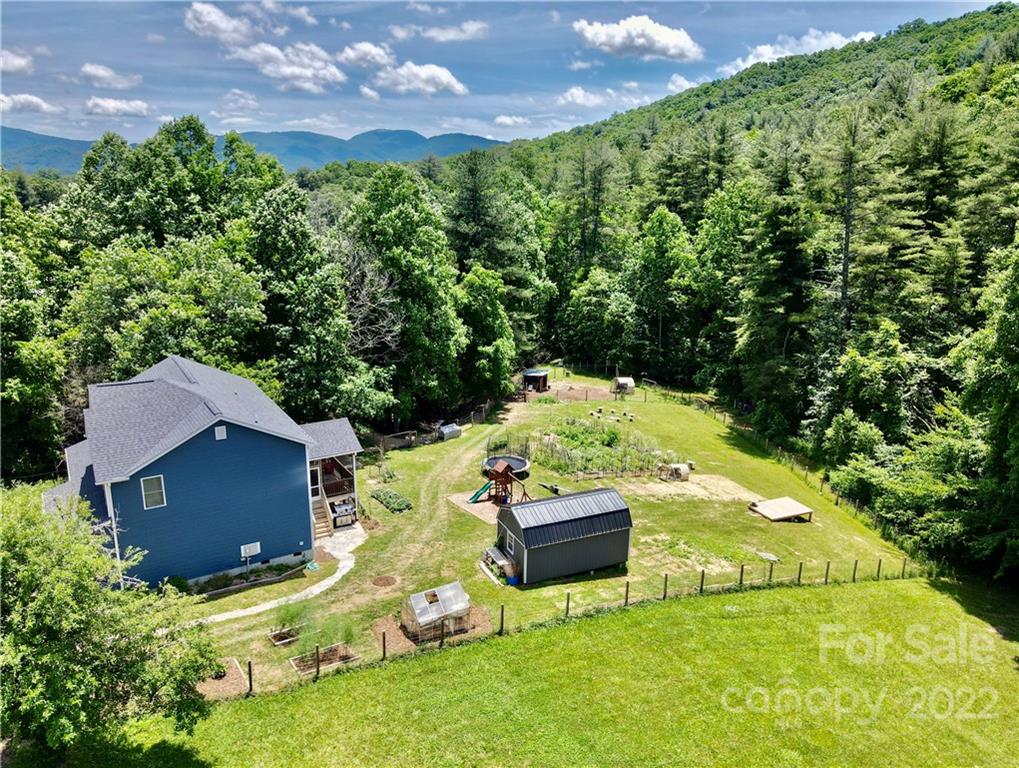 291 Bob Barnwell Road Fletcher, NC 28732 - Photo 5 of 44 Gallery Image 5