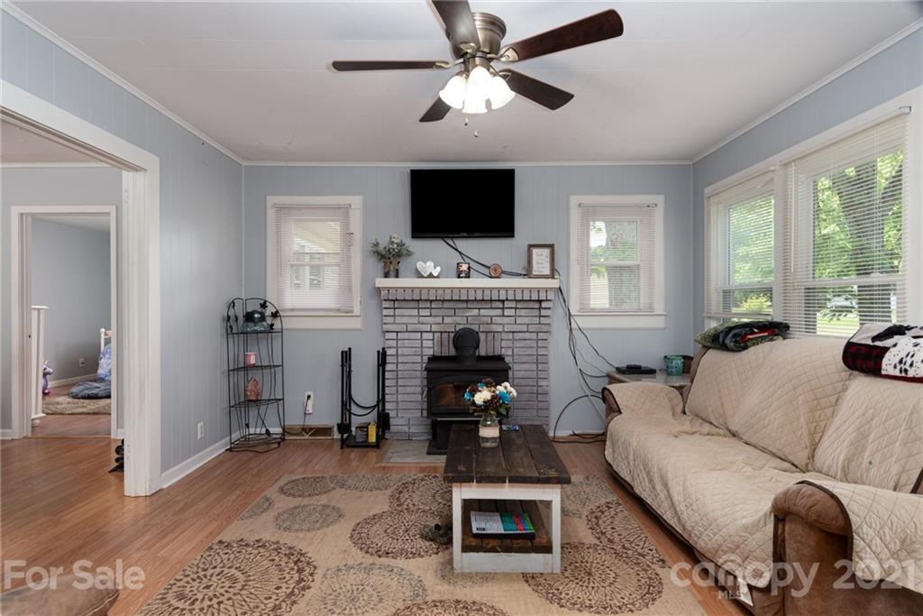 4446 Buffalo Shoals Road Maiden, NC 28650 - Photo 3 of 20 Gallery Image 3