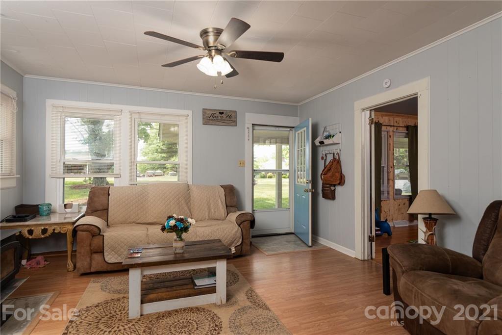 4446 Buffalo Shoals Road Maiden, NC 28650 - Photo 5 of 20 Gallery Image 5