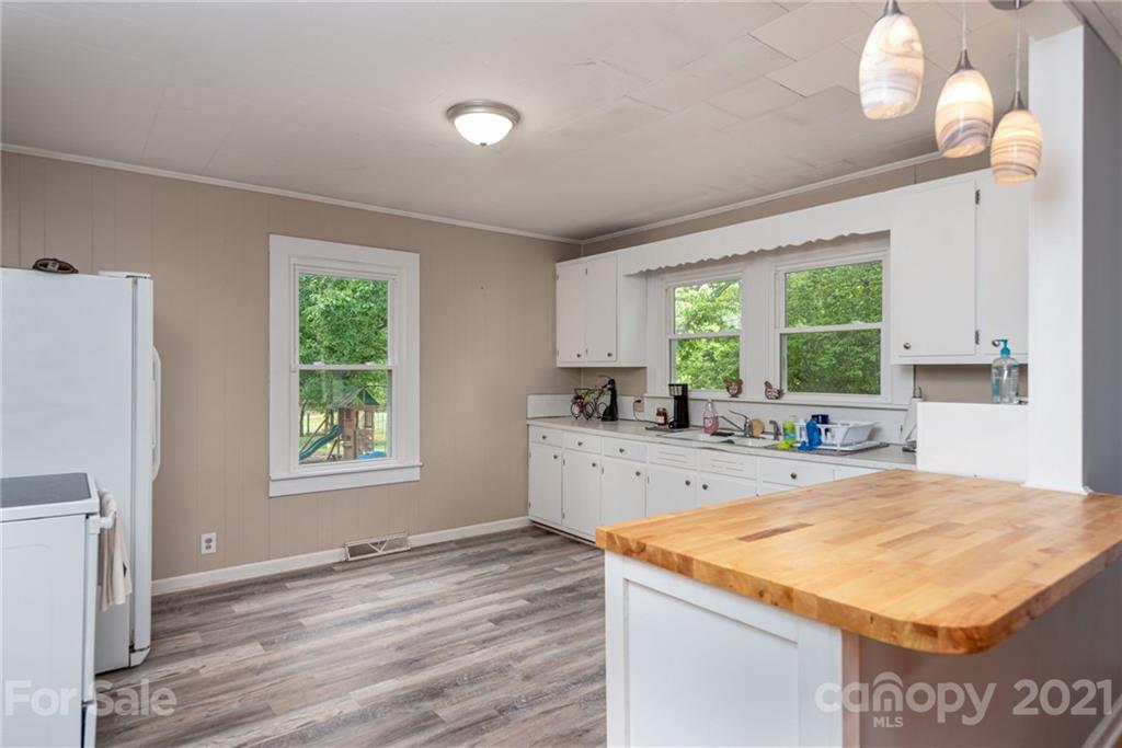 4446 Buffalo Shoals Road Maiden, NC 28650 - Photo 8 of 20 Gallery Image 8