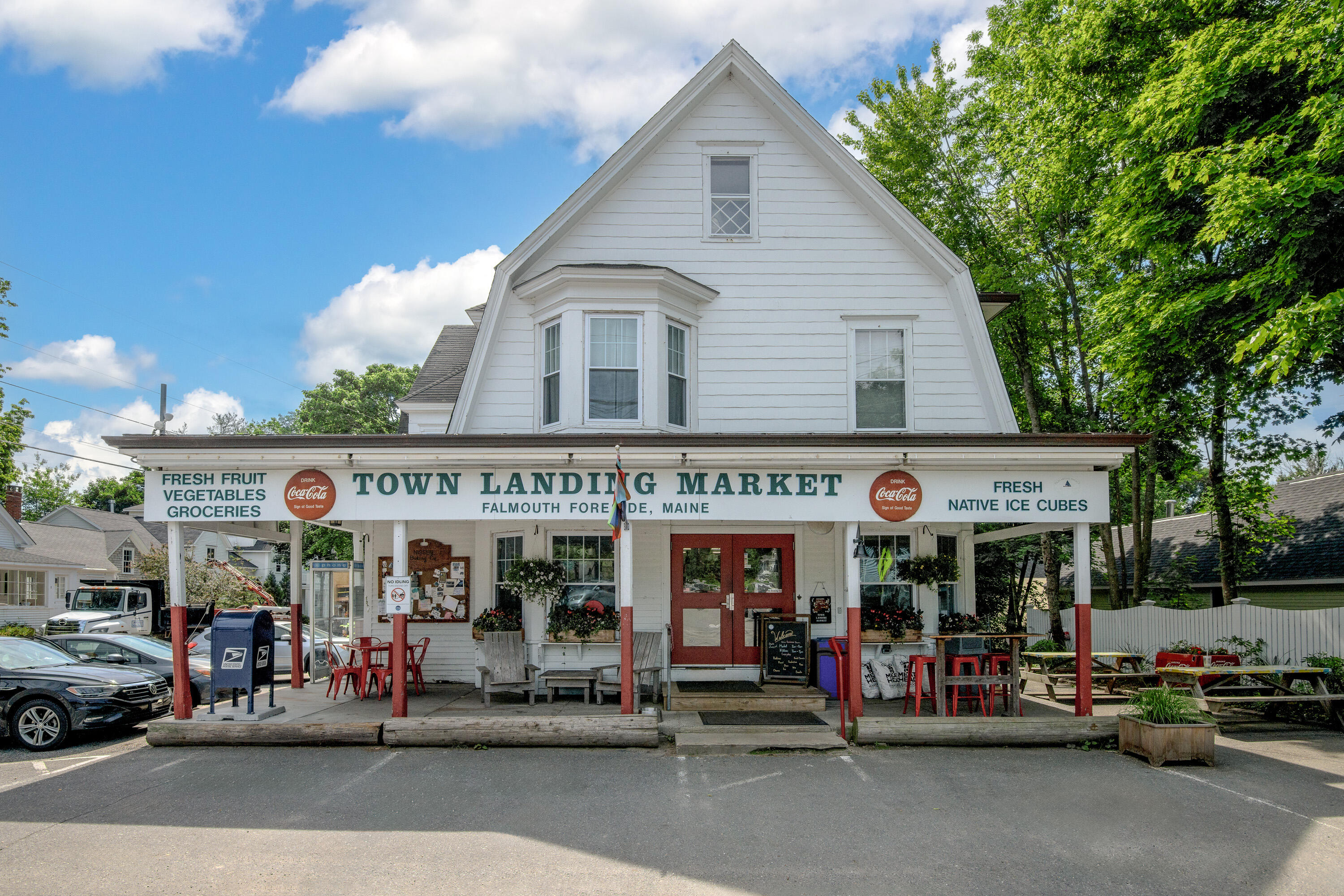 93 Foreside Road Falmouth, ME 04105 - Photo 24 of 26 12_Foreside Lifestyle_PGM_Print