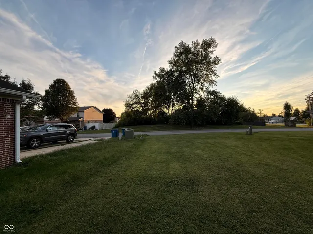 $196,900 | 1223 Glenhall Circle, Indianapolis, IN 46241