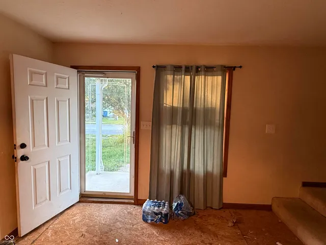 $196,900 | 1223 Glenhall Circle, Indianapolis, IN 46241