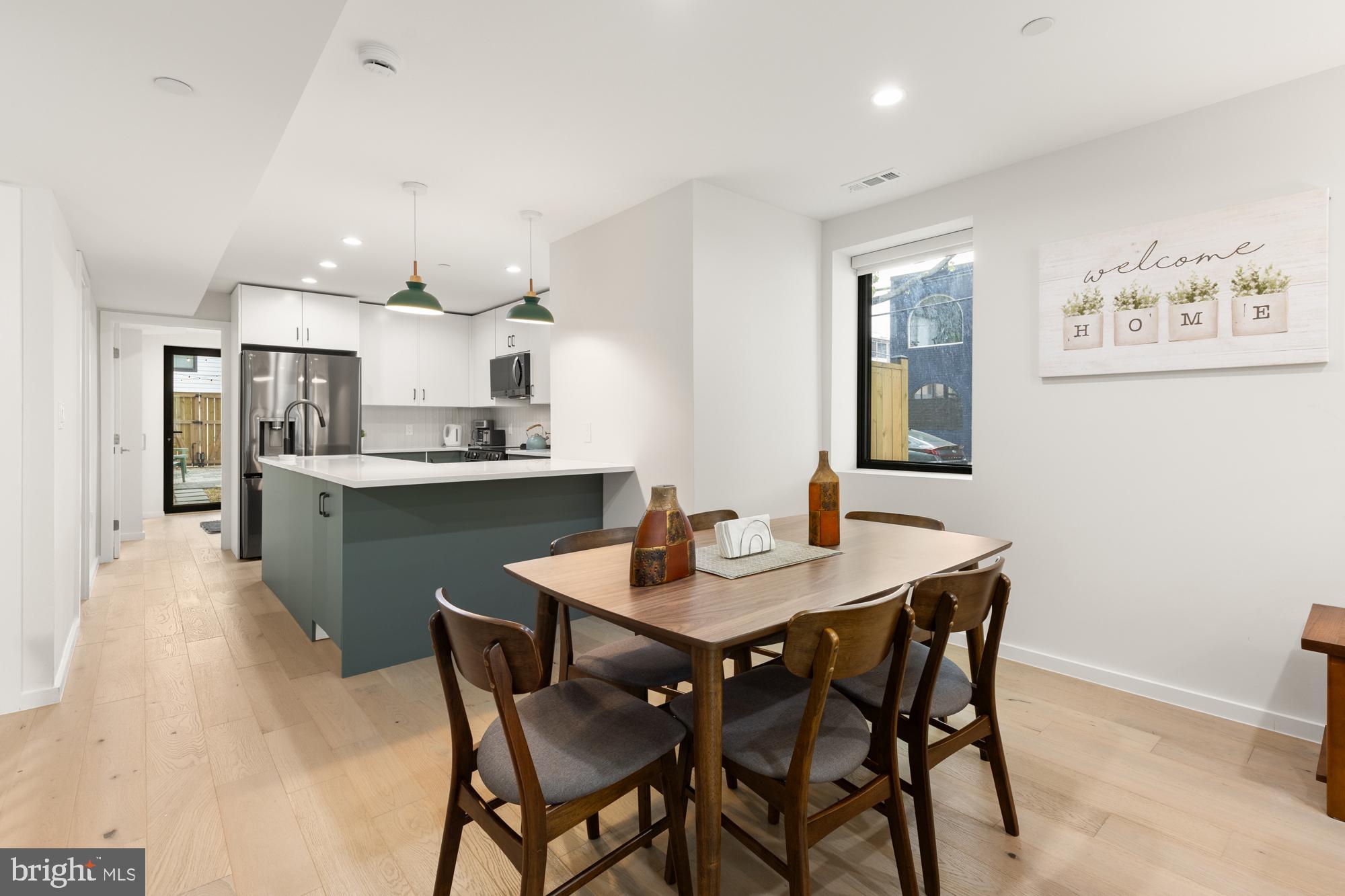 1146 16th Street Northeast, Unit A Washington, DC 20002 - Photo 4 of 27