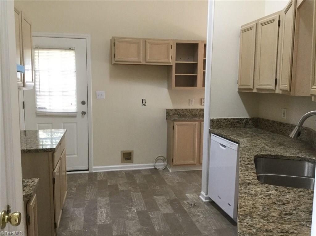 1604 Penny Road High Point, NC 27265 - Photo 6 of 28