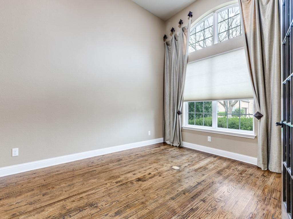 1048 Kenilworth Street Allen, TX 75013 - Photo 3 of 27